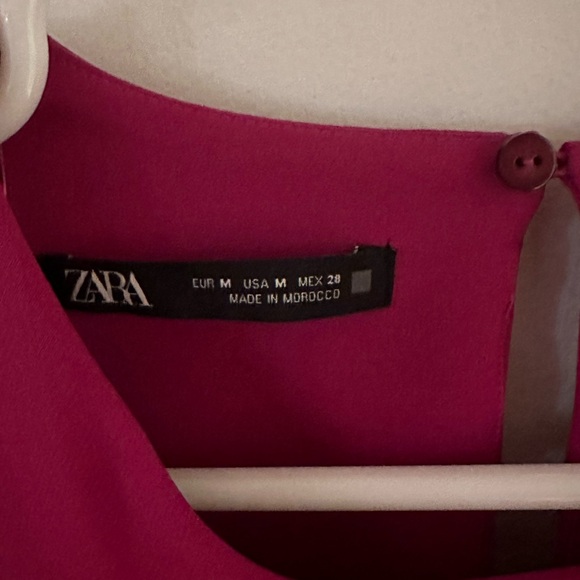 Zara fuchsia shift dress with padded shoulders, size medium - Picture 7 of 7